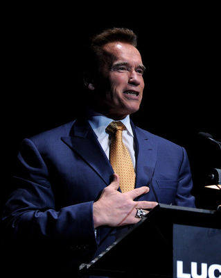 Arnold Schwarzenegger - poza 35