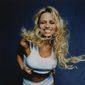Pamela Anderson - poza 168