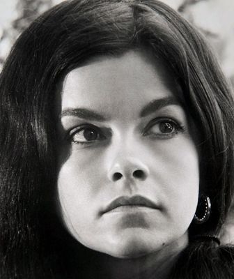 Geneviève Bujold - poza 16