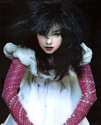 Björk - poza 11