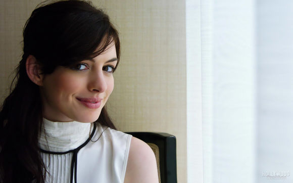 Anne Hathaway - poza 87