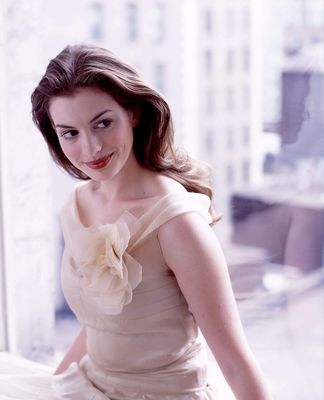 Anne Hathaway - poza 241