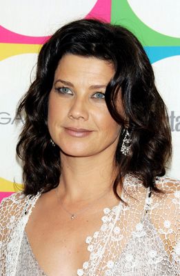 Daphne Zuniga - poza 8