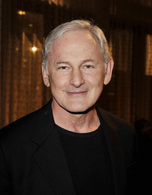 Victor Garber - poza 21