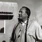 Russell Means - poza 5