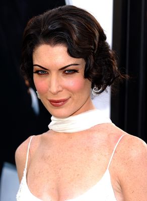 Lara Flynn Boyle - poza 43