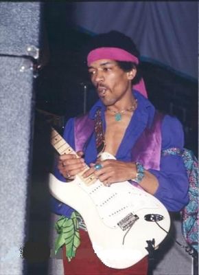 Jimi Hendrix - poza 24