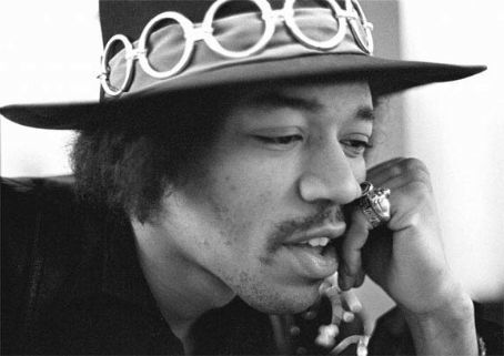 Jimi Hendrix - poza 23