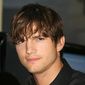 Ashton Kutcher - poza 17