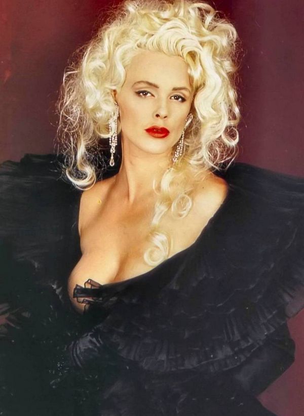 Brigitte Nielsen Actor CineMagia.ro