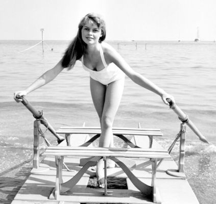 Brigitte Bardot - poza 198