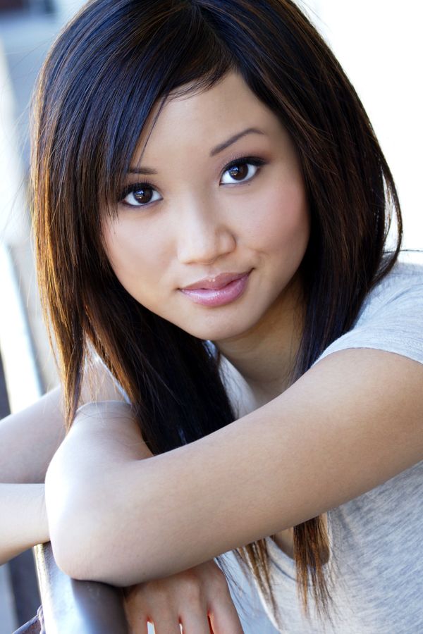 Brenda Song kat dennings