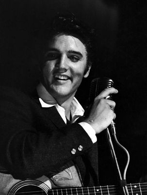 Elvis Presley - poza 39