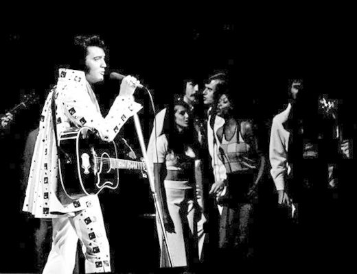 Elvis Presley - poza 16