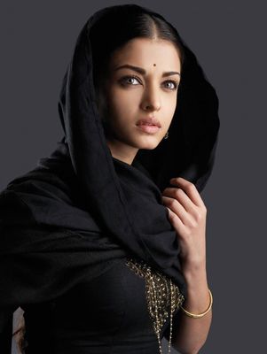 Aishwarya Rai Bachchan - poza 197