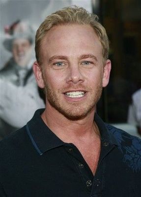 Ian Ziering - poza 19