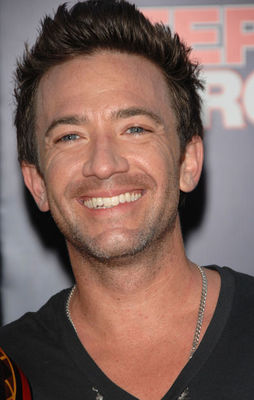 David Faustino - poza 29