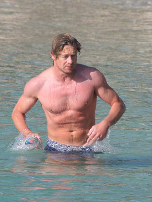 Simon Baker - poza 44