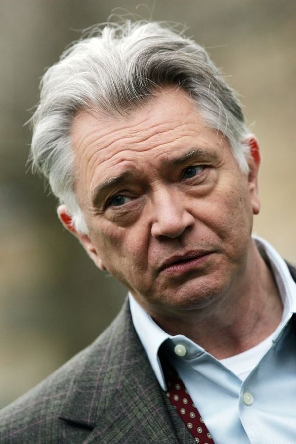 Martin Shaw - Actor - CineMagia.ro