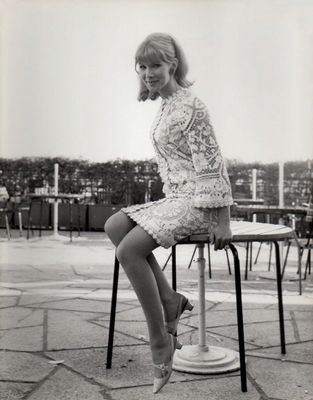 Susan Hampshire - poza 10