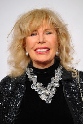 Loretta Swit - poza 11