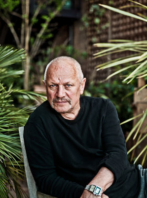 Steven Berkoff - poza 6