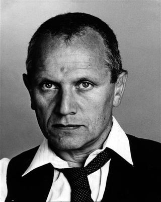 Steven Berkoff - poza 13