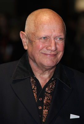 Steven Berkoff - poza 9