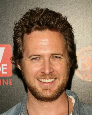 A.J. Buckley - poza 8