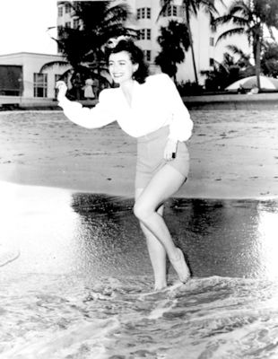 Joan Crawford - poza 12