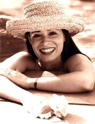 Holly Marie Combs - poza 5