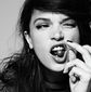 Anna Brewster - poza 4