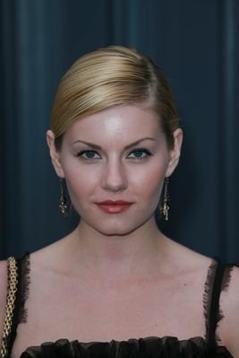 Elisha Cuthbert - poza 367