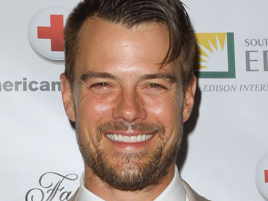Josh Duhamel - poza 11