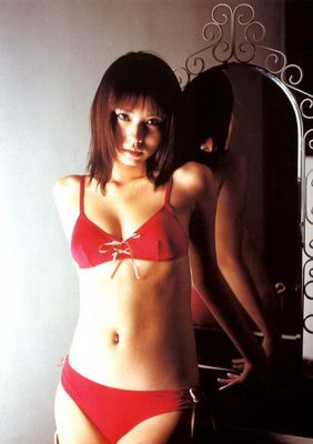 Yui Ichikawa - poza 9