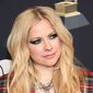 Avril Lavigne - poza 4