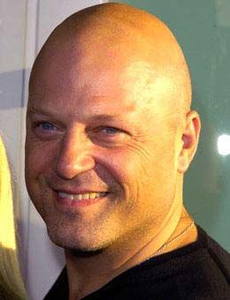 Michael Chiklis fallen