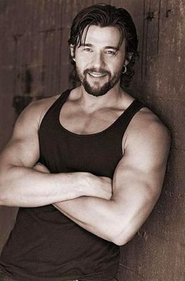 Steve Bacic - poza 22
