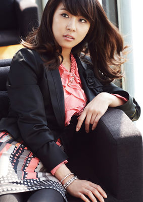 Ha Ji-Won - poza 66