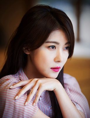 Ha Ji-Won - poza 8