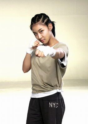 Ha Ji-Won - poza 29