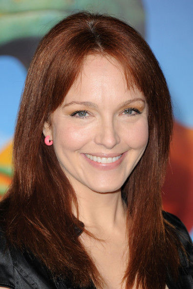 Next photo of Amy Yasbeck