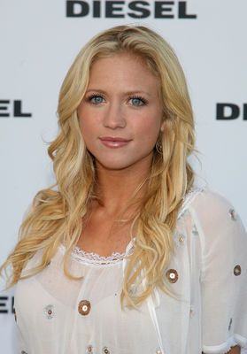 Brittany Snow - poza 22