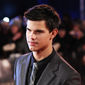 Taylor Lautner - poza 13