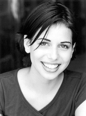Laura Bailey - poza 9