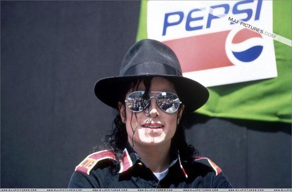 Michael Jackson - poza 270