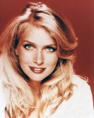 Donna Dixon - poza 7