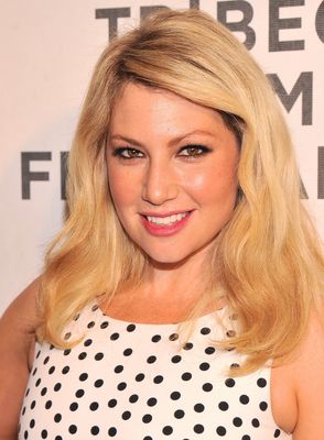 Ari Graynor - poza 17