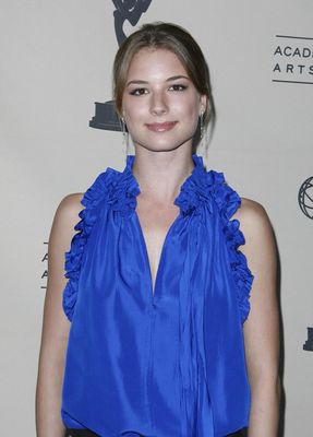 Emily VanCamp - poza 91