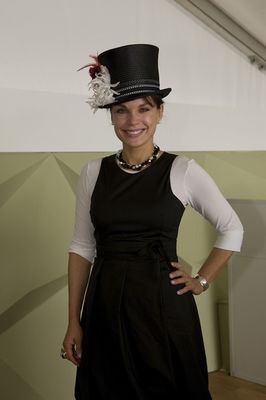 Sigrid Thornton - poza 19
